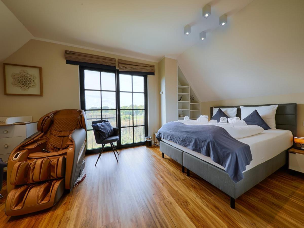 Reetland Am Meer - Premium Reetdachvilla Mit 3 Schlafzimmern, Sauna, Kamin Und Massagesessel F05 드란스케 외부 사진